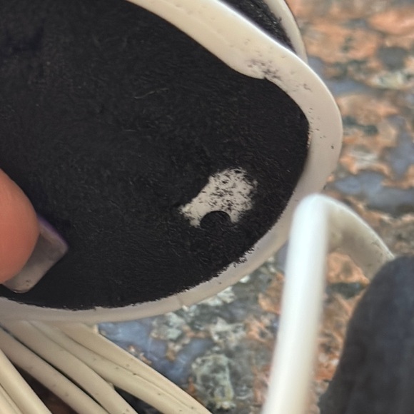 Disney Pink and White Headphones Hannah Montana High School Musical kids - Picture 5 of 6